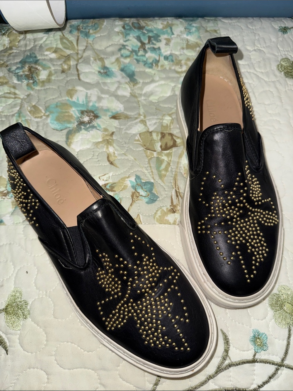 CHLOE AUTHENTIC BLACK W GOLD DETAILS